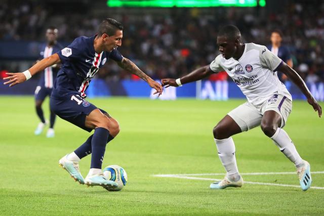 曼城本轮过后最多可能落后利物浦8分 两队下轮直接交手