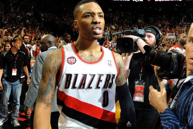 杨瀚森22+10青岛胜浙江 王哲林17分上海胜山东