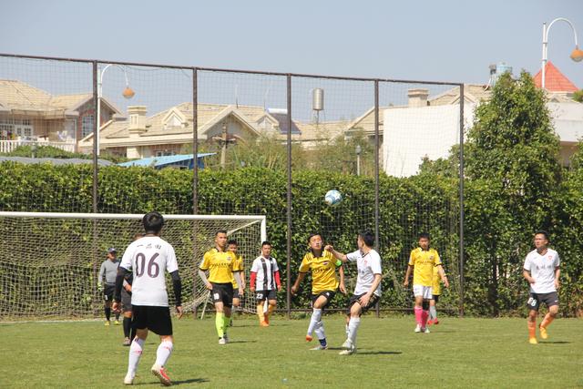 祝铭震28分胡金秋23分 广州大胜广厦35分